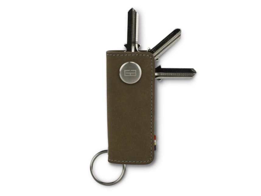Front view of Lusso Key Holder in Metal Grey with with a key holder ring and 3 keys.