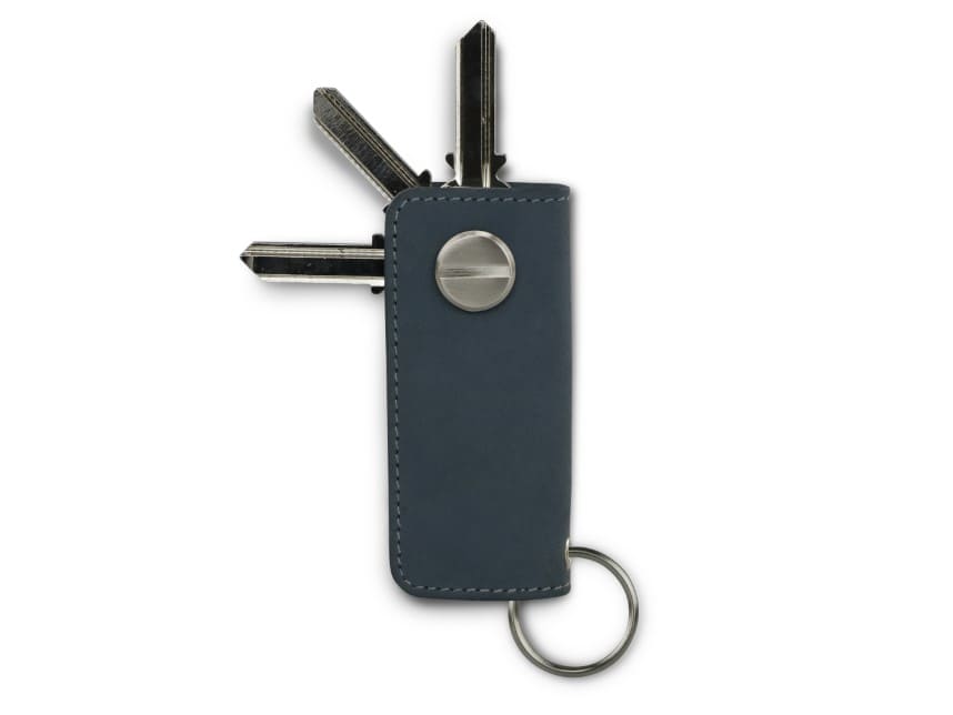 Back view of Lusso Key Holder in Sapphire Blue with with a key holder ring and 3 keys.