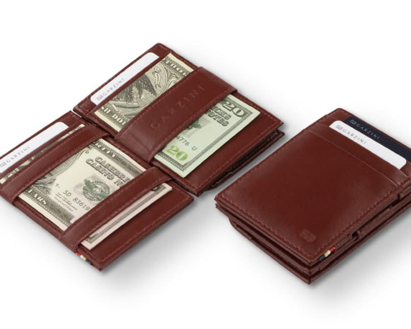 Front and open view of Essenziale Magic Coin Wallet Vegan in Cactus Burgundy with pull tab, coin pocket, and money straps.