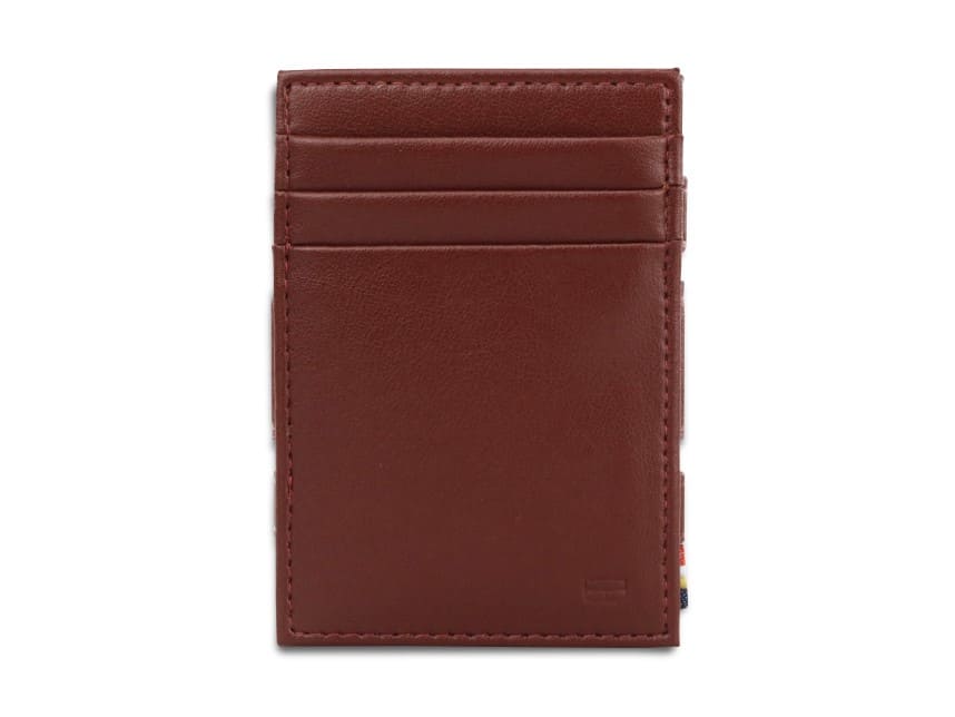 Front view of the Essenziale Magic Coin Wallet Vegan in Cactus Burgundy with 3 front pockets for cards.