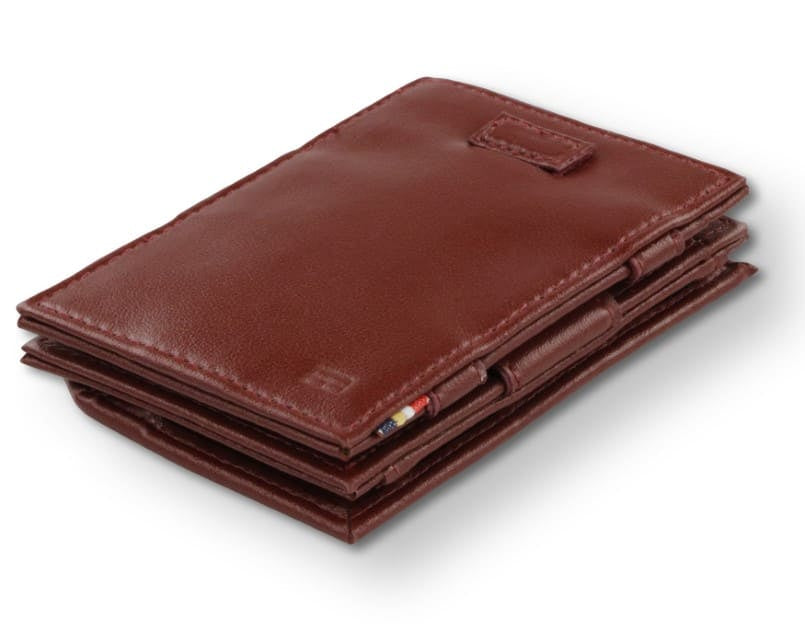 Front view of Cavare Magic Coin Wallet Card Sleeve Vegan in Cactus Burgundy with pull tab.