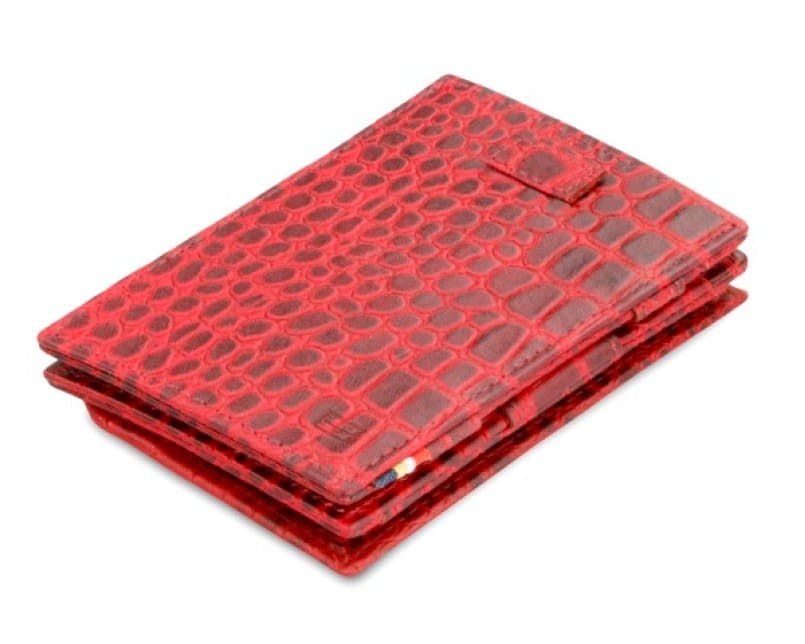 Front view of Cavare Magic Coin Wallet Card Sleeve Croco in Burgundy with pull tab.