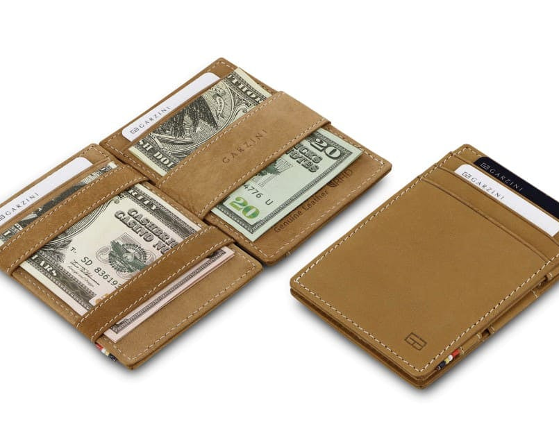 Front and open view of Essenziale Magic Wallet Vintage in Camel Brown with pull tab, coin pocket, and money straps.