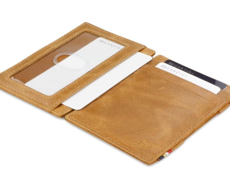 Front and back view of the Essenziale Magic Wallet ID Window Brushed in Brushed Cognac with a card inside the ID window and 2 cards in the card slots.
