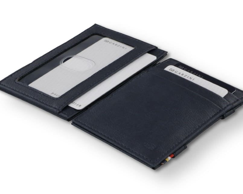 Front and back view of the Essenziale Magic Wallet ID Window Vegan in Cactus Blue with a card inside the ID window and 2 cards in the card slots.