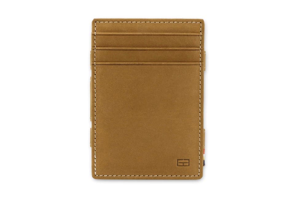 Front view of the Essenziale Magic Wallet ID Window Vintage in Camel Brown with 3 front card slots.