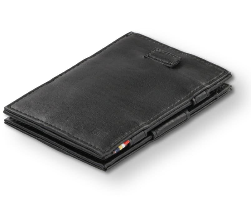 Front view of Cavare Magic Wallet Card Sleeve Cactus in Cactus Black with pull tab.