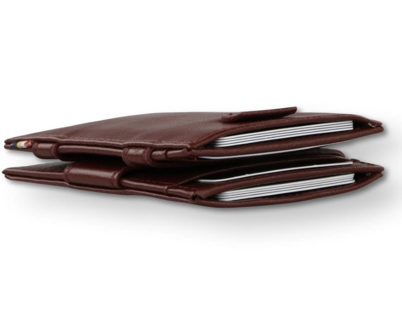 Side view of the Cavare Magic Wallet Card Sleeve Cactus in Cactus Burgundy with cards inside.