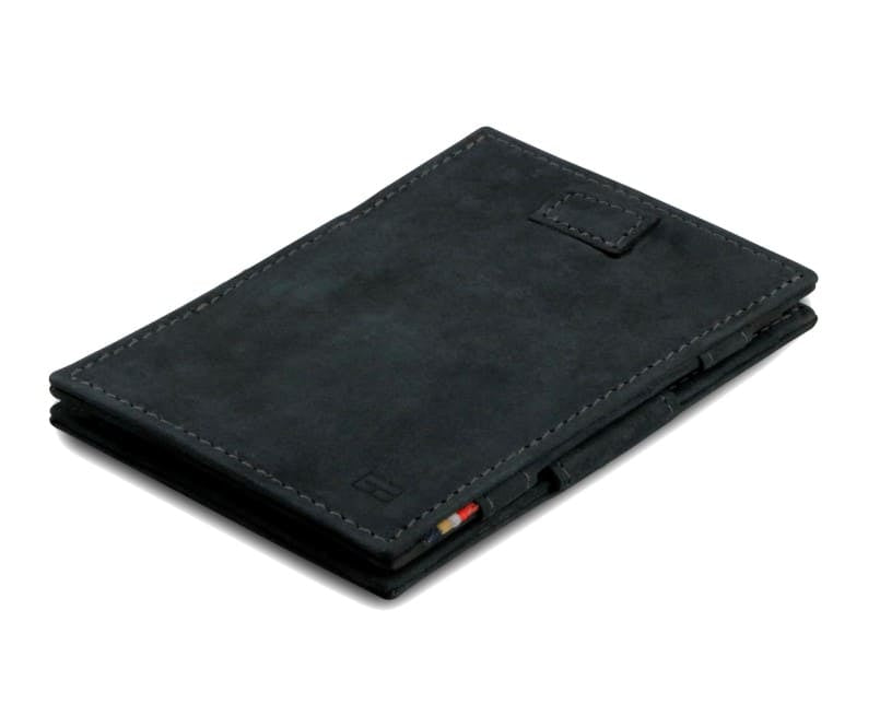 Front view of Cavare Magic Wallet Vintage in Carbon Black with pull tab.