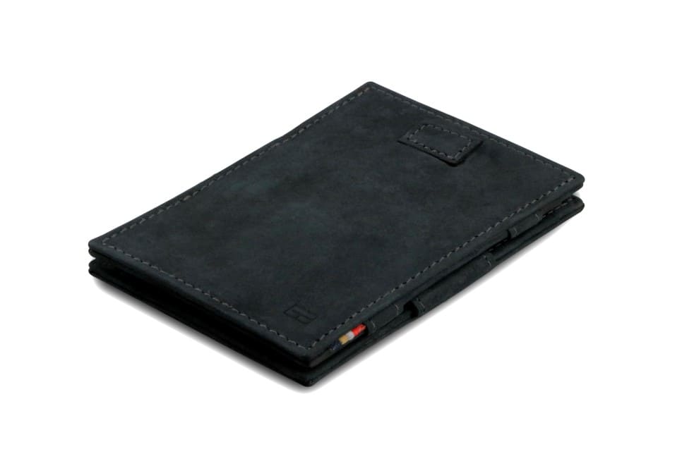 Front view of Cavare Magic Wallet Vintage in Carbon Black with pull tab.