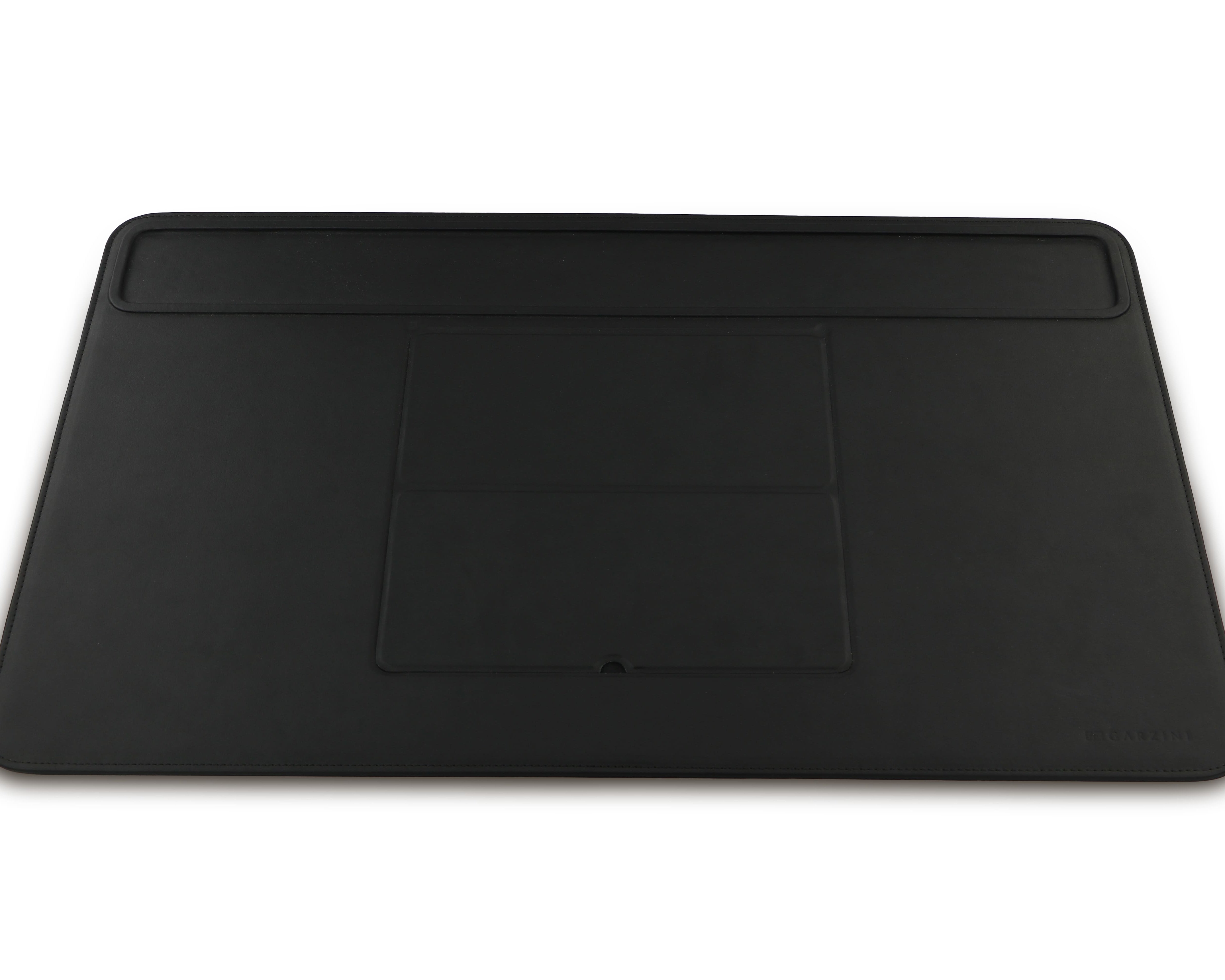 full view of the black desk mat