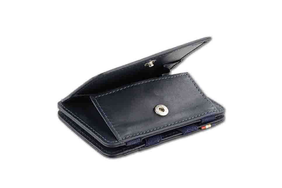 Coin pocket  of the Urban Magic Coin Wallet in Blue.