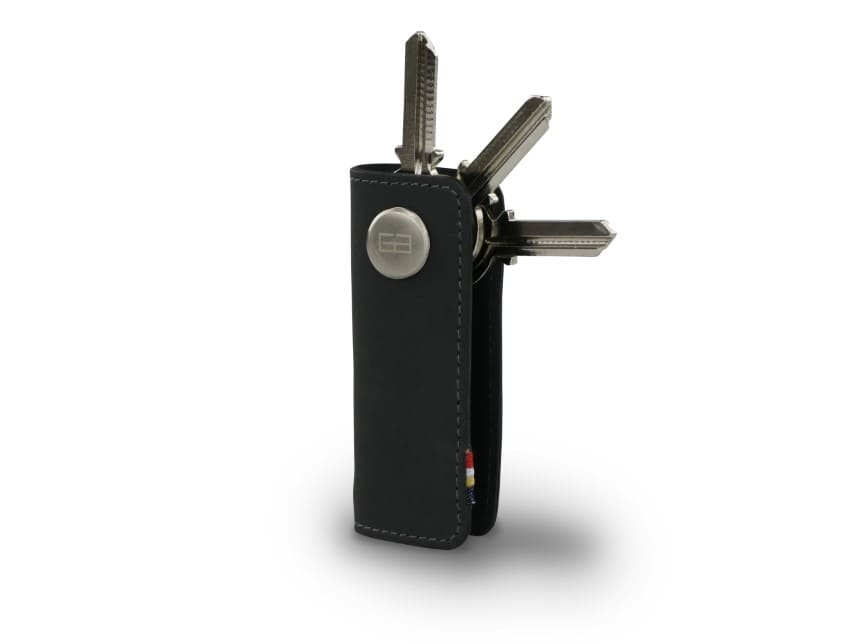 front view of the lusso key holder in carbon black