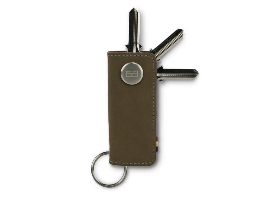 Front view of Lusso Key Holder in Metal Grey with with a key holder ring and 3 keys. 