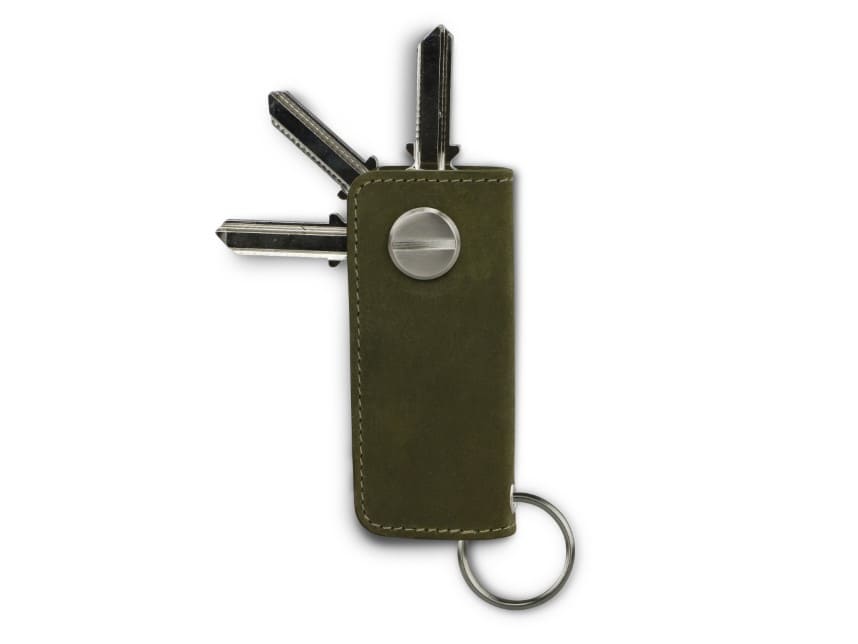 Back view of Lusso Key Holder in Olive Green with with a key holder ring and 3 keys. 