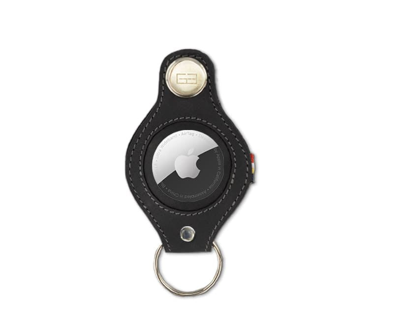Front view of Lusso AirTag Key Holder in Carbon Black with a key holder ring.