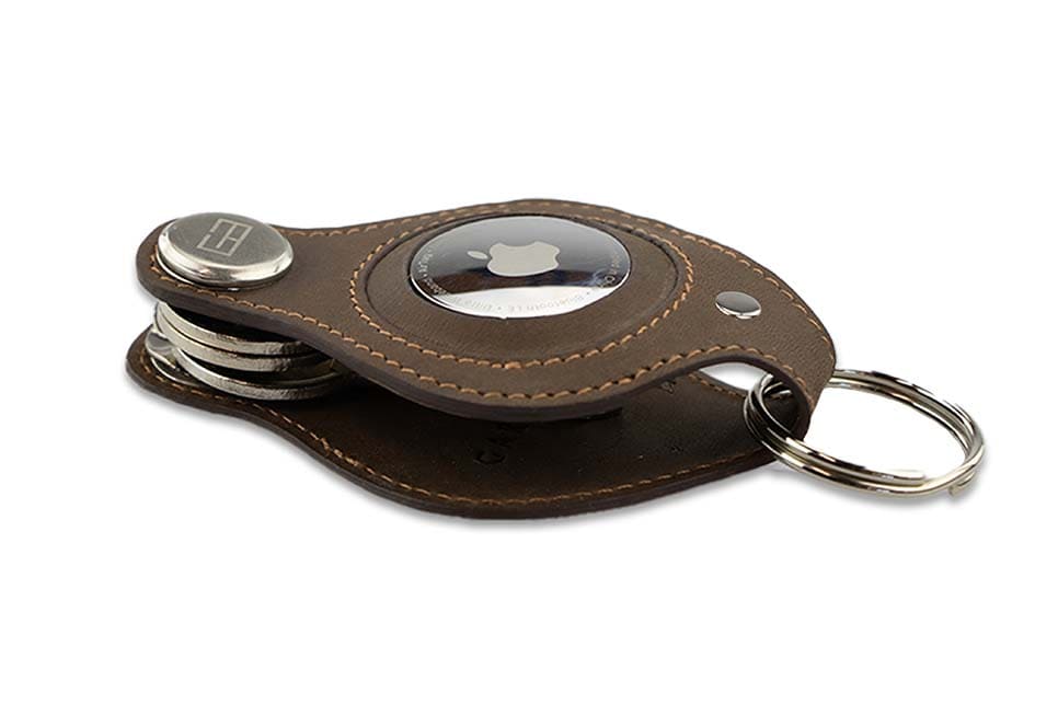Side view of the Lusso AirTag Key Holder in Java Brown with an AirTag compartment.