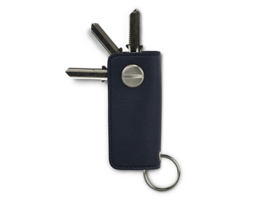 Back view of Lusso Key Holder Vegan in Cactus Blue with with a key holder ring and 3 keys. 