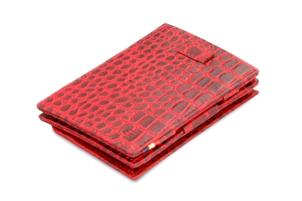 Front view of Cavare Magic Coin Wallet Card Sleeve Croco in Burgundy with pull tab.