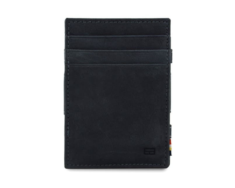 Front view of the Essenziale Magic Wallet Vintage in Carbon Black with 3 front card slots.