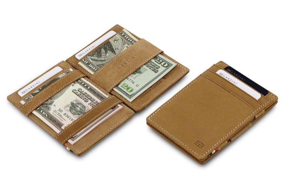 Front and open view of Essenziale Magic Wallet Vintage in Camel Brown with pull tab, coin pocket, and money straps.
