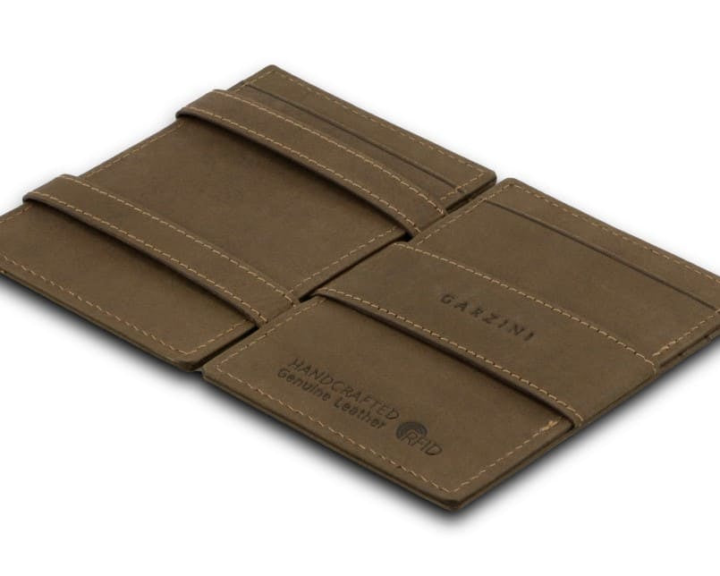 open view of the essenziale magic wallet in java brown