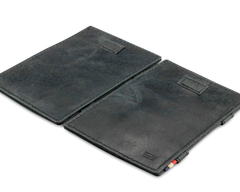 Front and back view of Cavare Magic Wallet Brushed in Brushed Black.