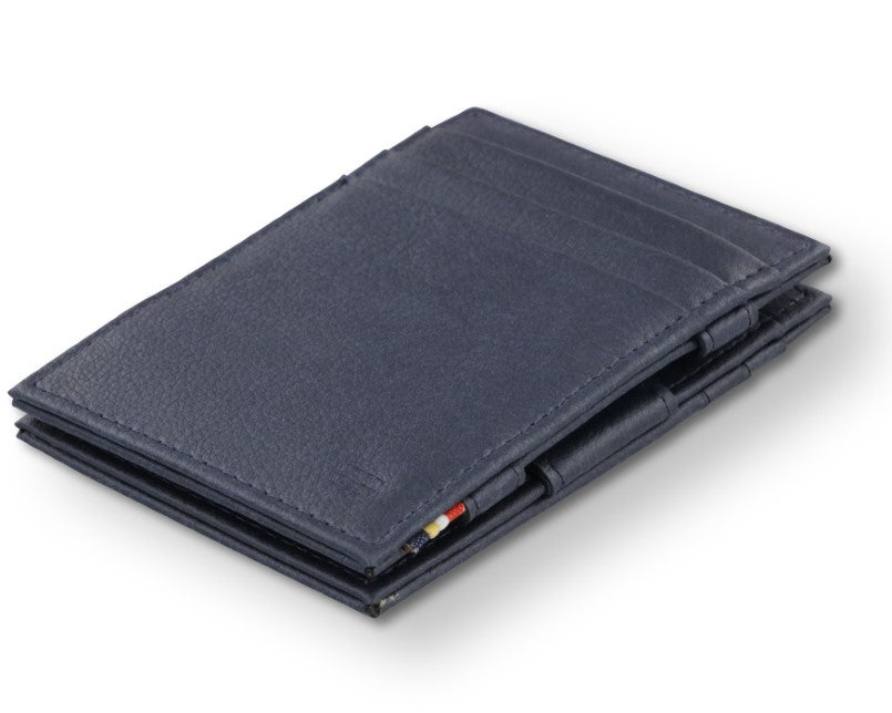Front view of the Essenziale Magic Wallet Vegan in Cactus Blue with 3 front card slots.